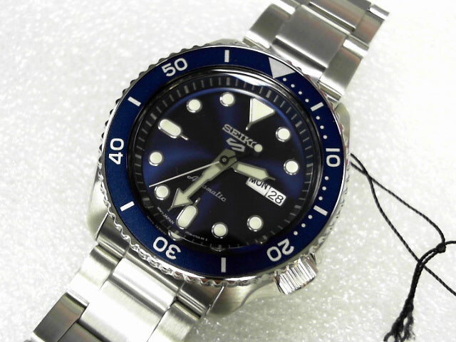 Gents Stainless Steel Seiko 5 Dive Watch New SRPD51